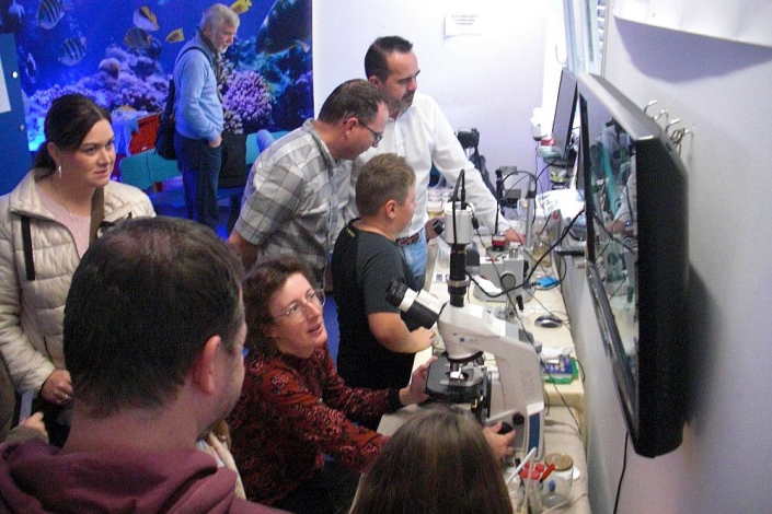 TMG_bei_der_Aquarienausstellung_Moessingen__Foto_Horst_Fries_07